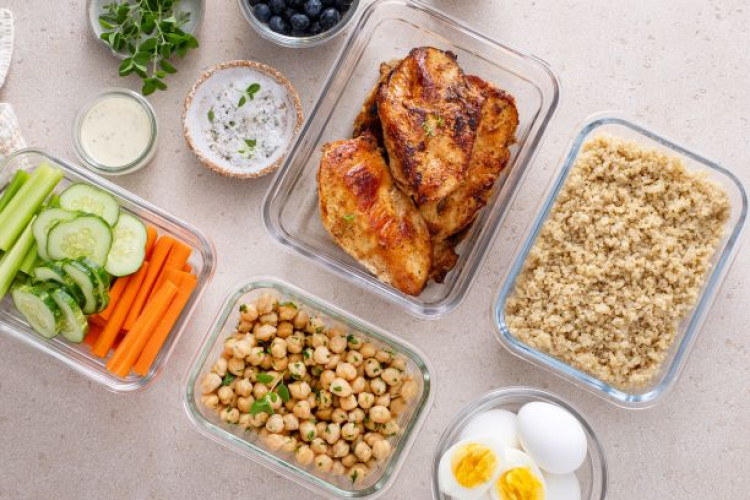 Fast, Fresh & Filling Magic Meal-prep: 4 Fast Fixes for Busy Workdays