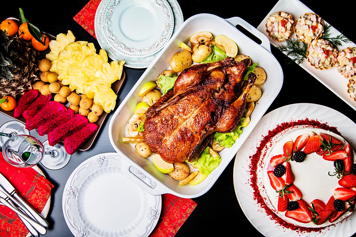 Ultimate Christmas Brunch & Dinner Guide in Dubai 2025 | Best Restaurants & Family-Friendly Options