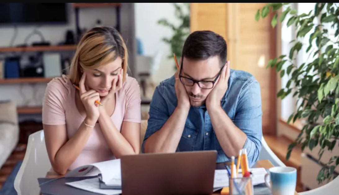 Retire by 50: Retirement Savings Guide for U.S. Sales & Marketing Professionals (5–10 Years Experience)