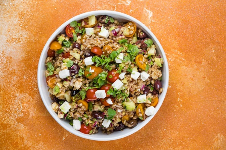 Bright and Zesty Mediterranean Quinoa Bowl