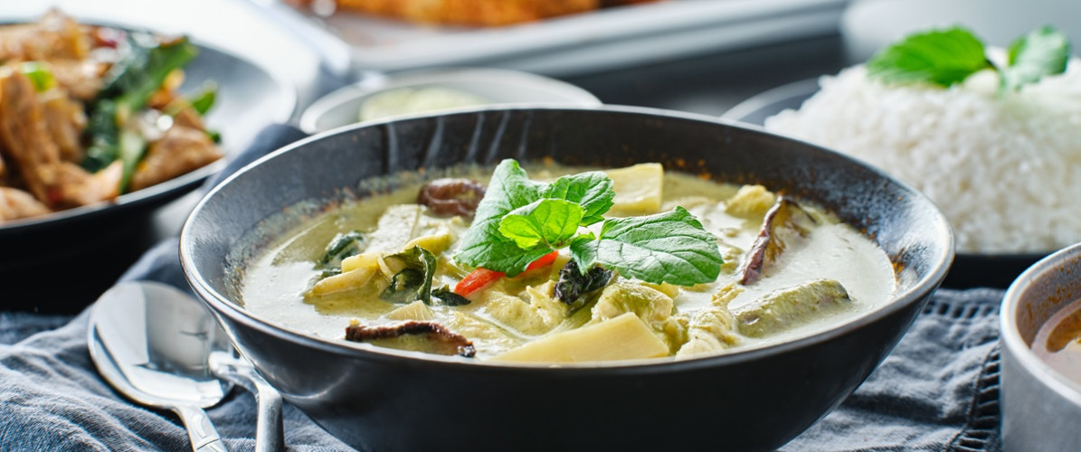 Trending Thai Green Curry Recipe with Homemade Paste (Easy & Authentic)